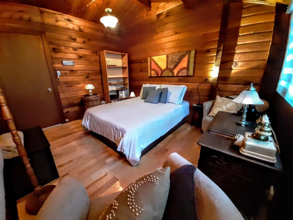 Gite Le 308 Chambre Bord De L'Eau Oka Exterior photo
