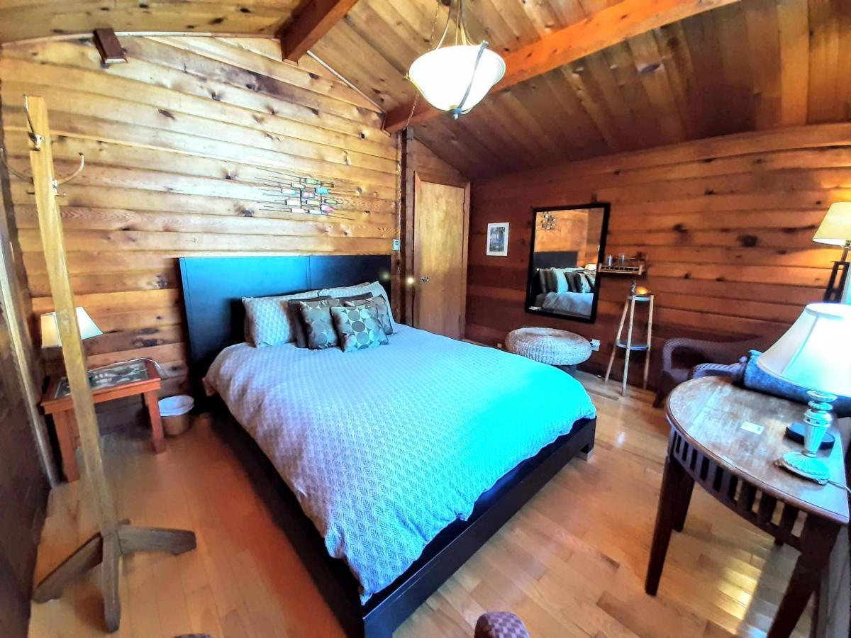 Gite Le 308 Chambre Bord De L'Eau Oka Exterior photo